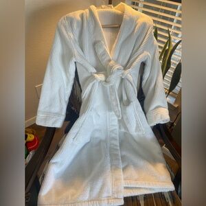 Parachute Soft Cotton Towel in Turkish Ribbed White Cotton Size S Never worn***